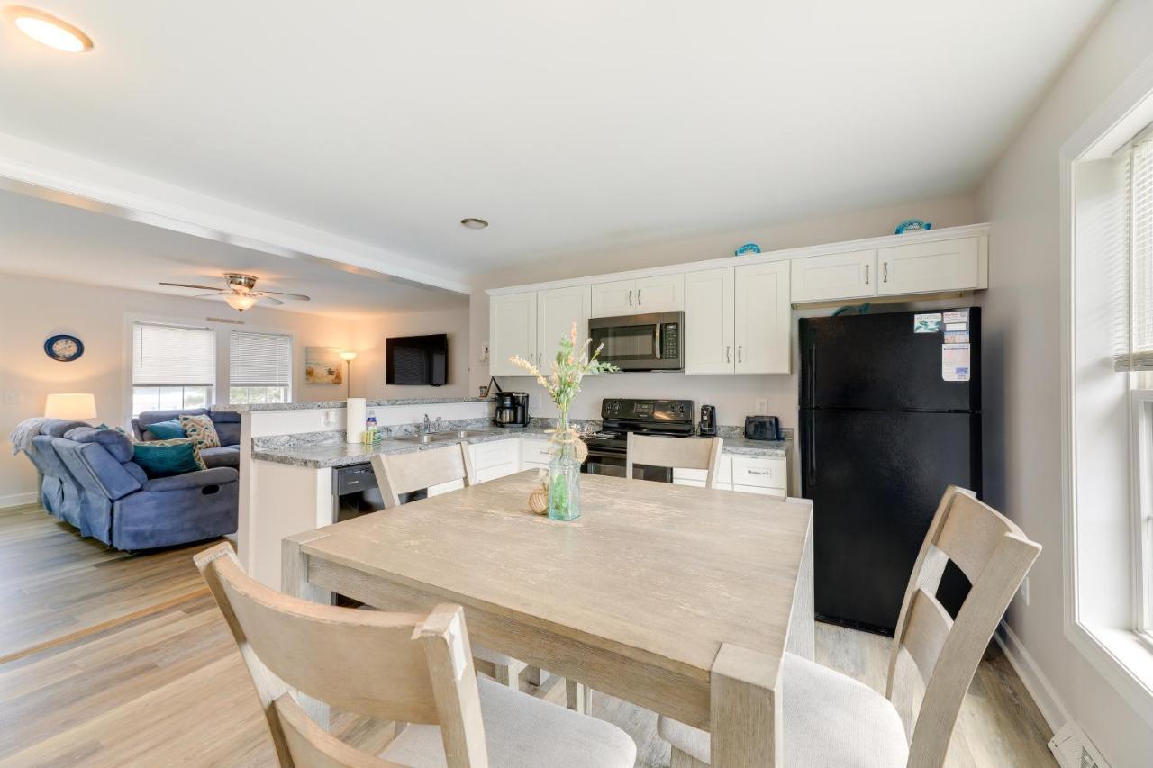 Coastal Emerald Isle Retreat With Deck And Grill! Экстерьер фото