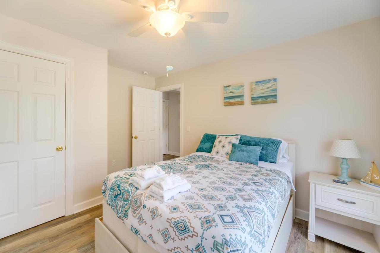Coastal Emerald Isle Retreat With Deck And Grill! Экстерьер фото