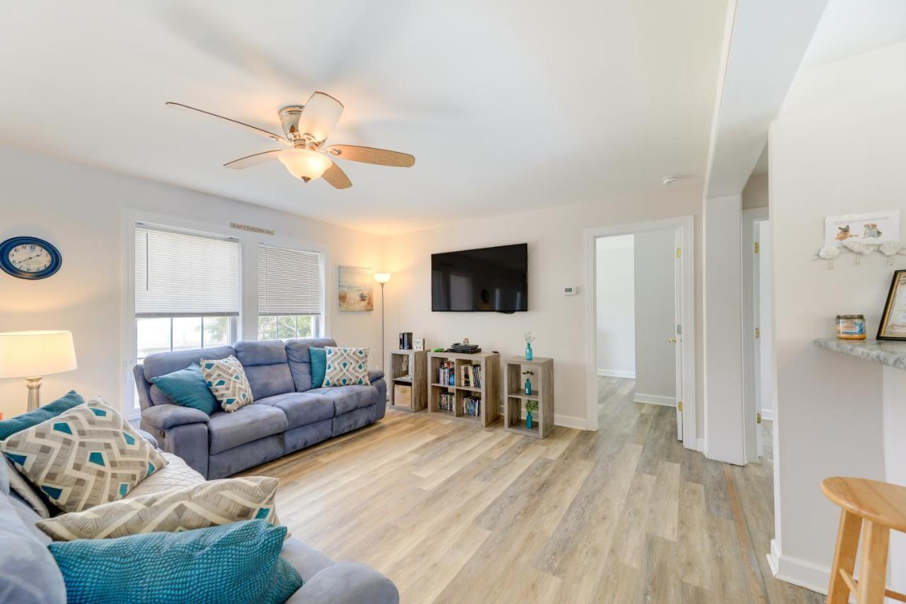 Coastal Emerald Isle Retreat With Deck And Grill! Экстерьер фото